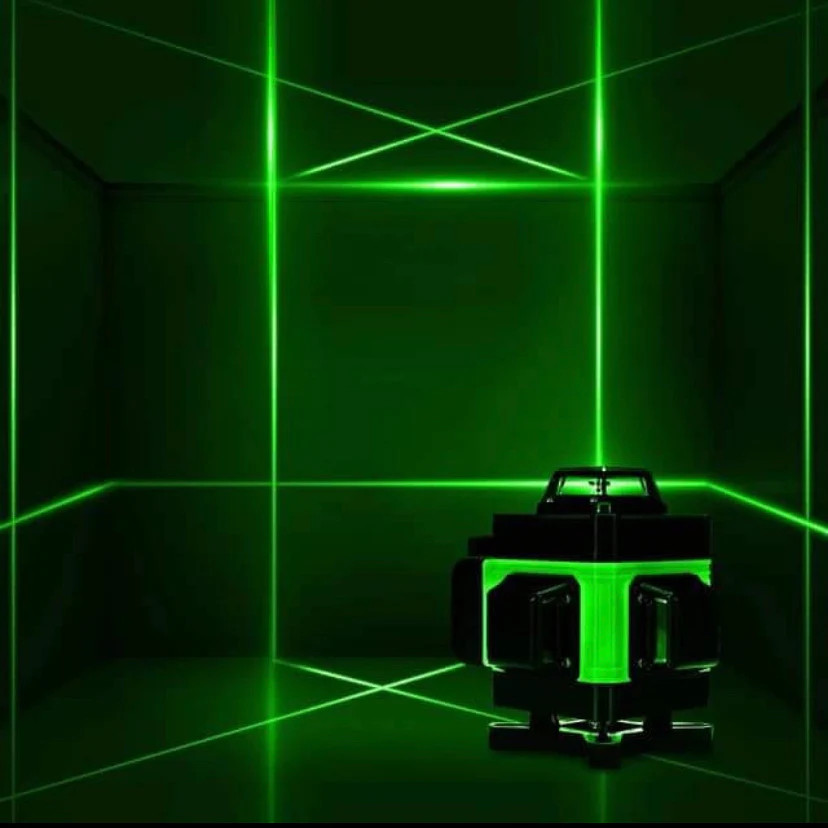 Laserski 4D nivelator sa 16 linija za precizne radove